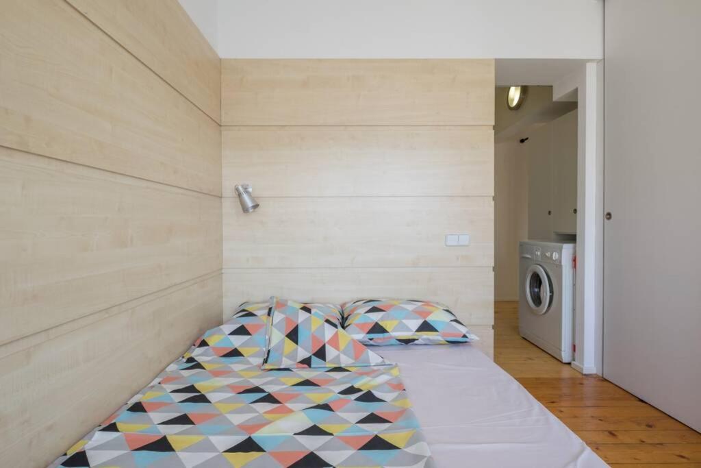 Apartment Is Where The Heart Is ~ 1-bdr Charm